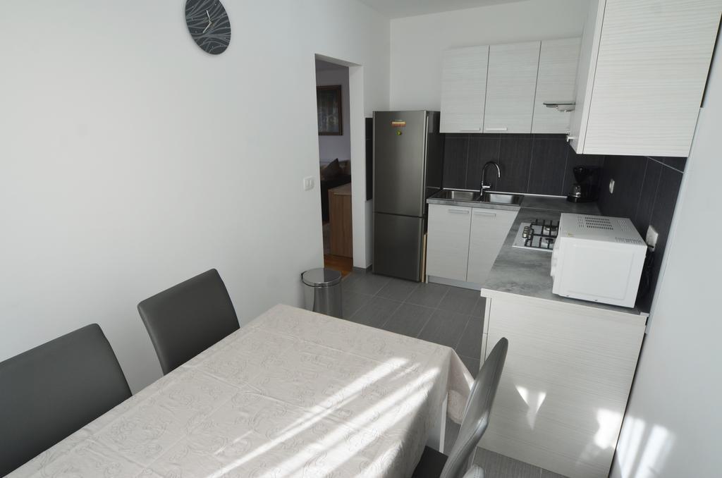 Apartment Dina 52 Rovinj Luaran gambar