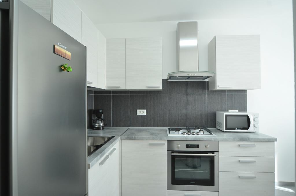 Apartment Dina 52 Rovinj Luaran gambar